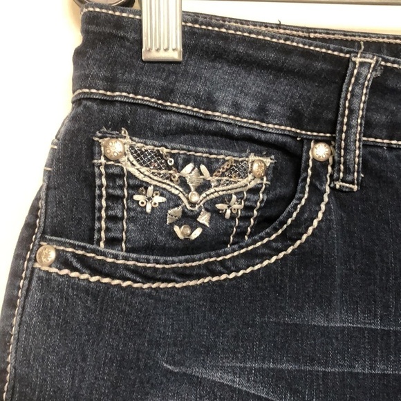 Love Indigo Premium Capris - Picture 2 of 11